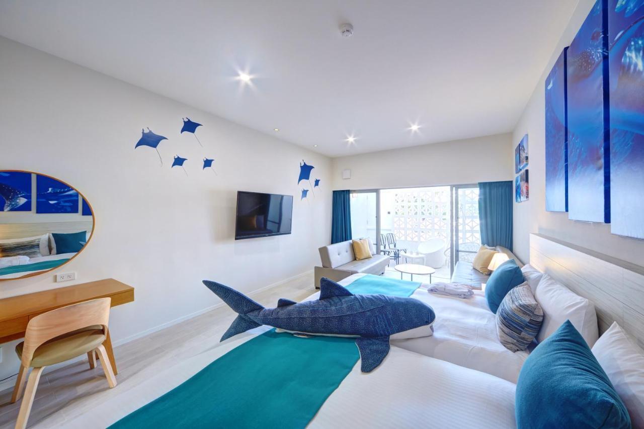 Royal View Hotel Churaumi Motobu Exterior photo