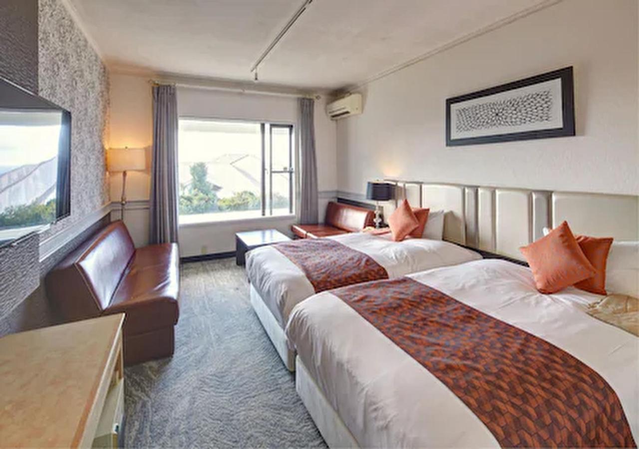Royal View Hotel Churaumi Motobu Exterior photo